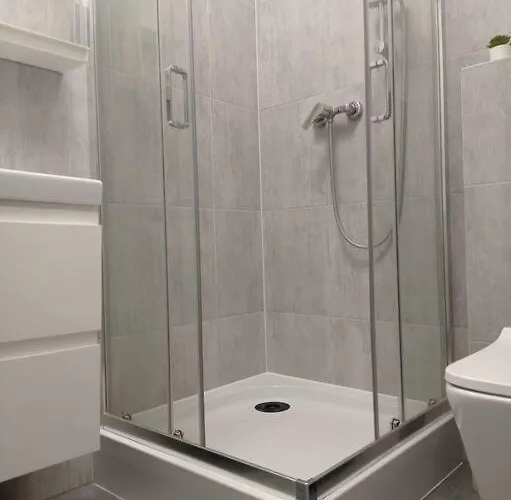 Hotel Studio Metro Targowek Mieszkaniowy *